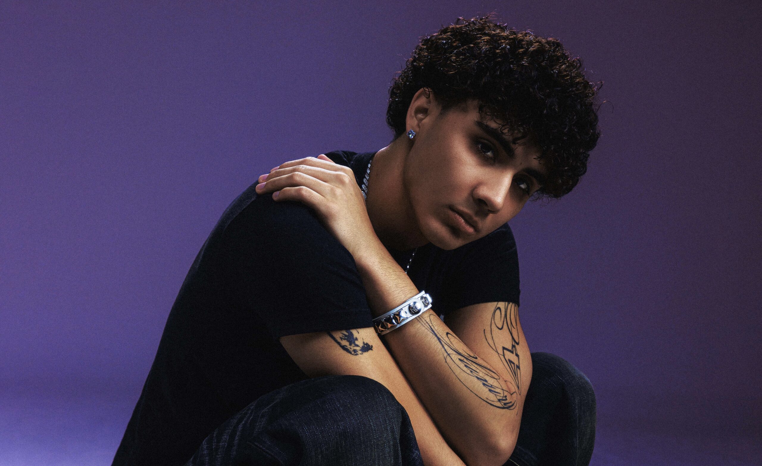 DannyLux expande su arte con su nuevo álbum y cortometraje "LEYENDA ...